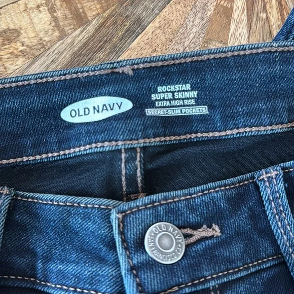 Trendy! 3 Pairs of Jeans Sz10 - 2 NEW! - Picture 12 of 16